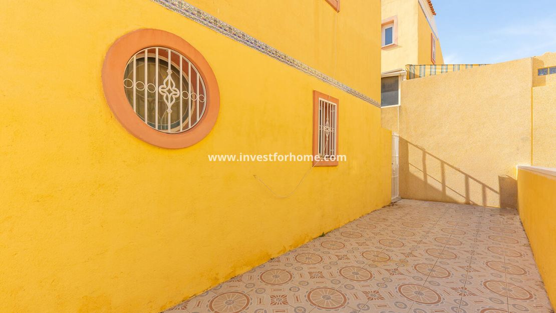 Försäljning - Villa - Orihuela Costa - Villamartín