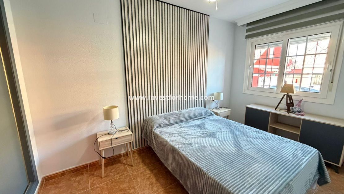 Försäljning - Villa - Orihuela Costa - Villamartín