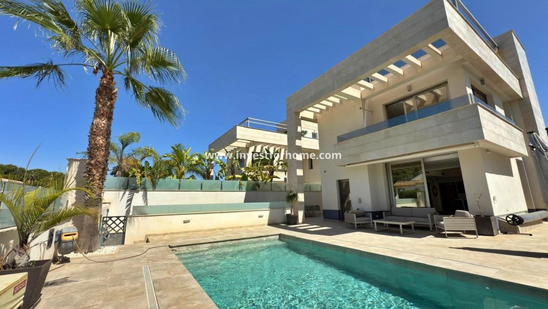 Försäljning - Villa - Orihuela Costa - Villamartín
