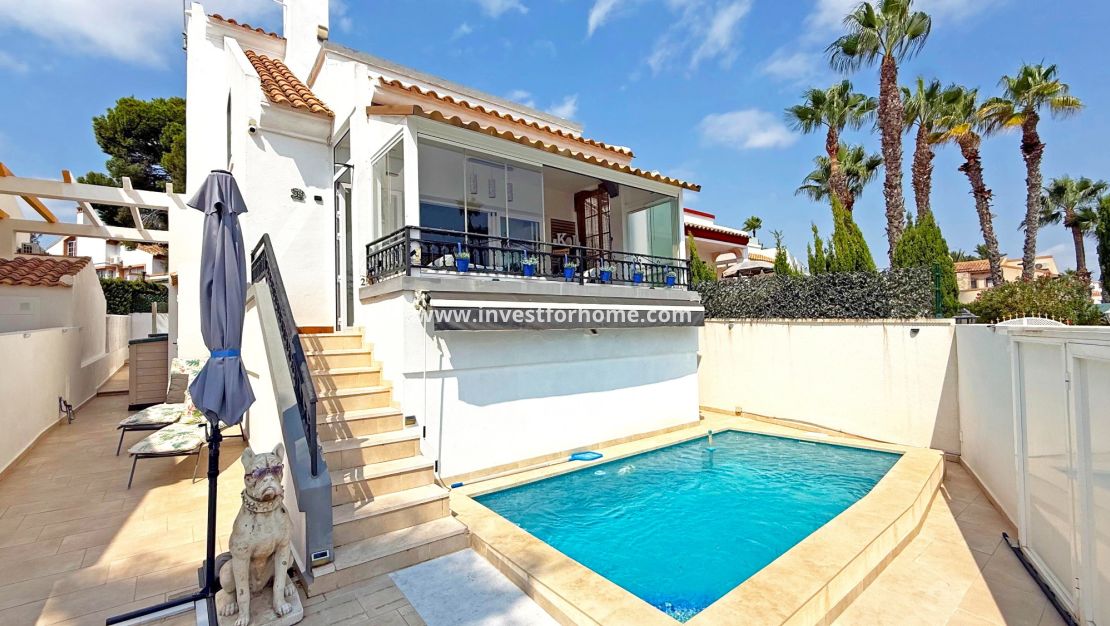 Försäljning - Villa - Orihuela Costa - Villamartín