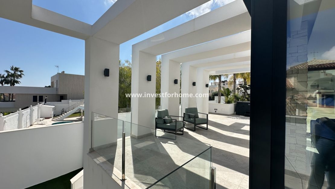 Försäljning - Villa - Orihuela Costa - Villamartín