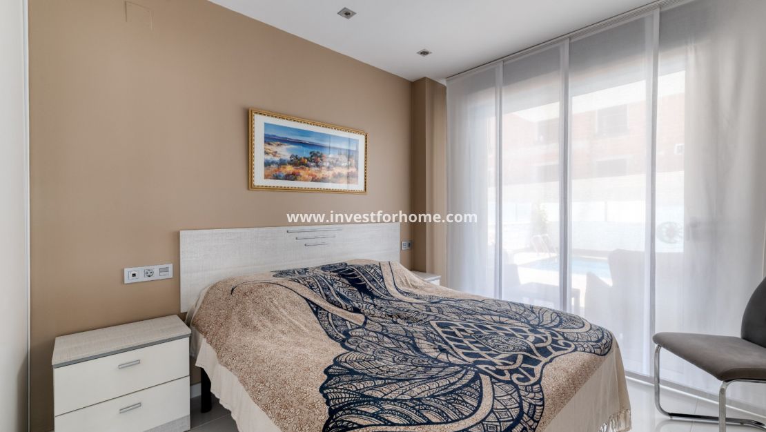 Försäljning - Villa - Orihuela Costa - Villamartín