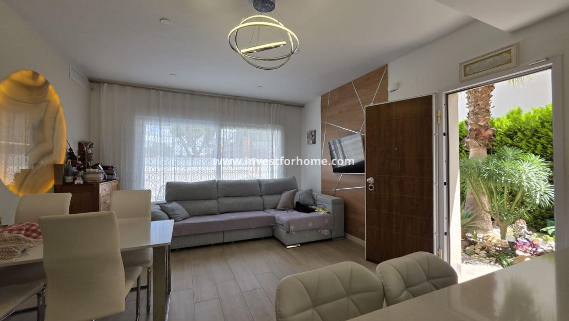 Försäljning - Villa - Pilar de la Horadada - Zona Pueblo