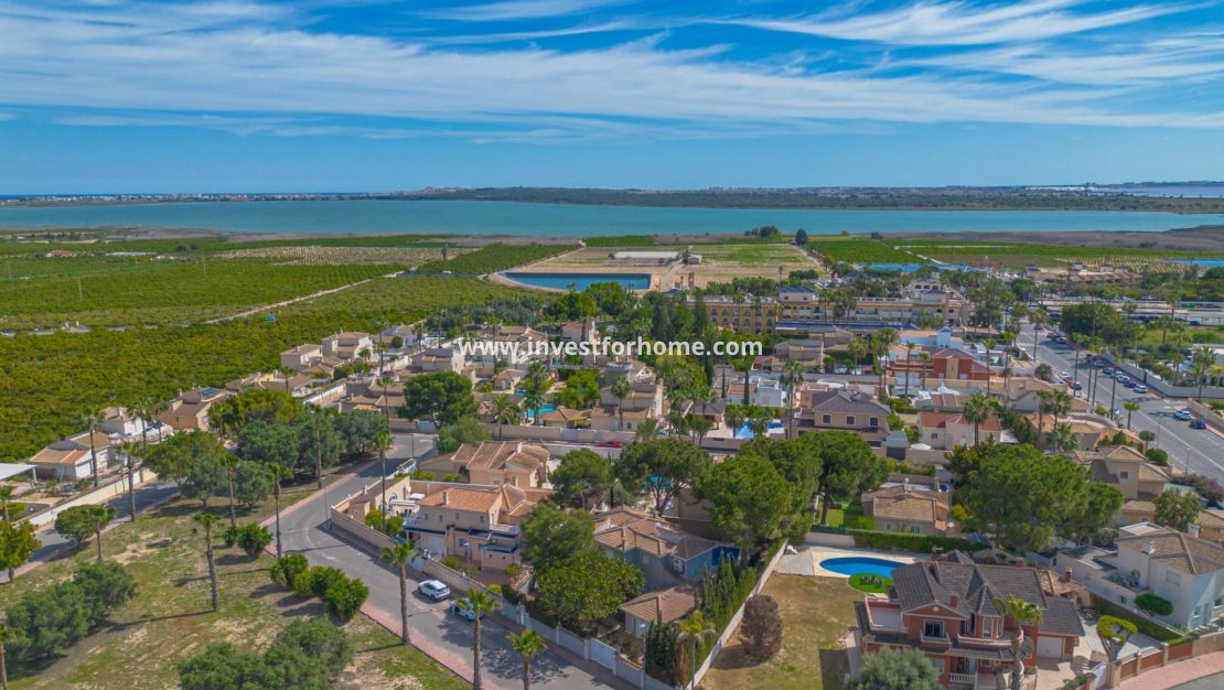 Försäljning - Villa - Rojales - Pueblo Bravo