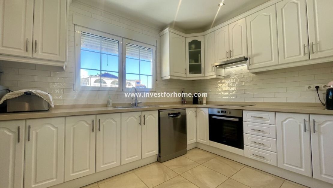 Försäljning - Villa - San Fulgencio - Urbanisation la Marina