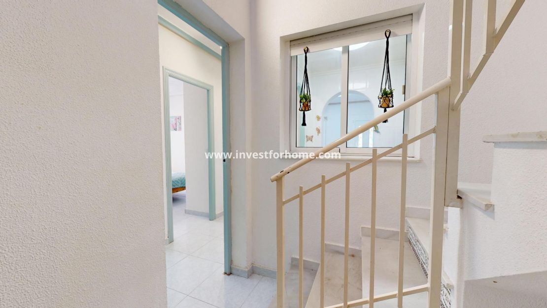 Försäljning - Villa - San Miguel de Salinas - 03193