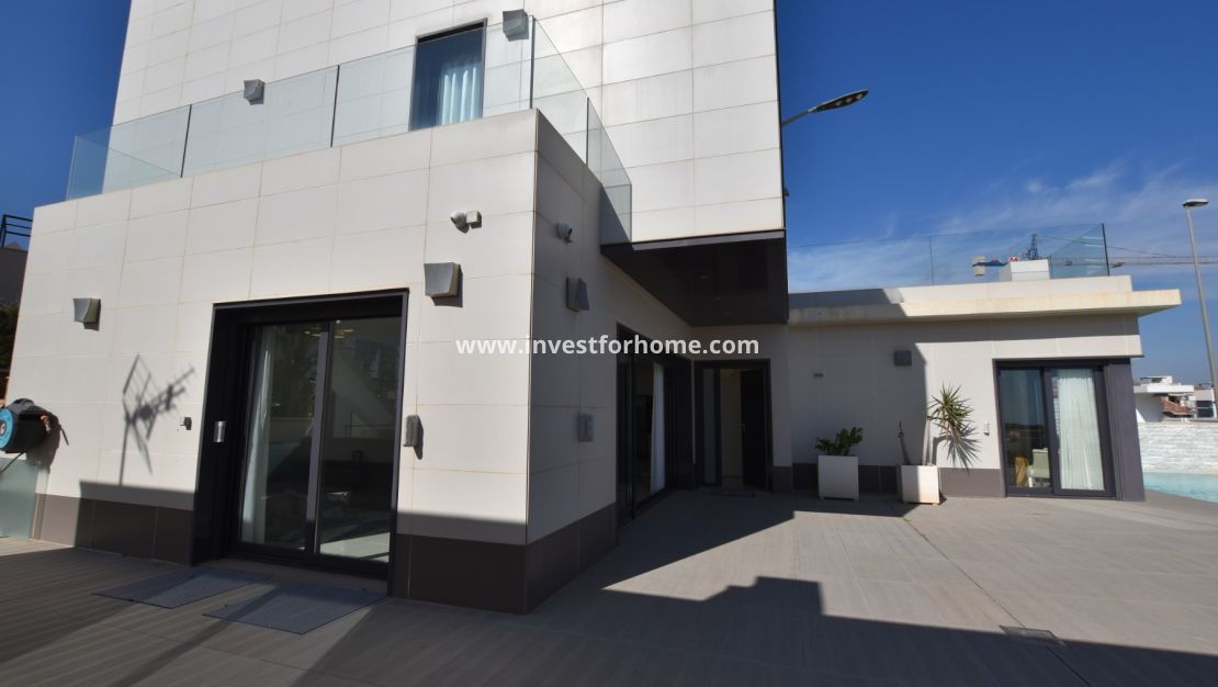 Försäljning - Villa - San Miguel de Salinas - Inland