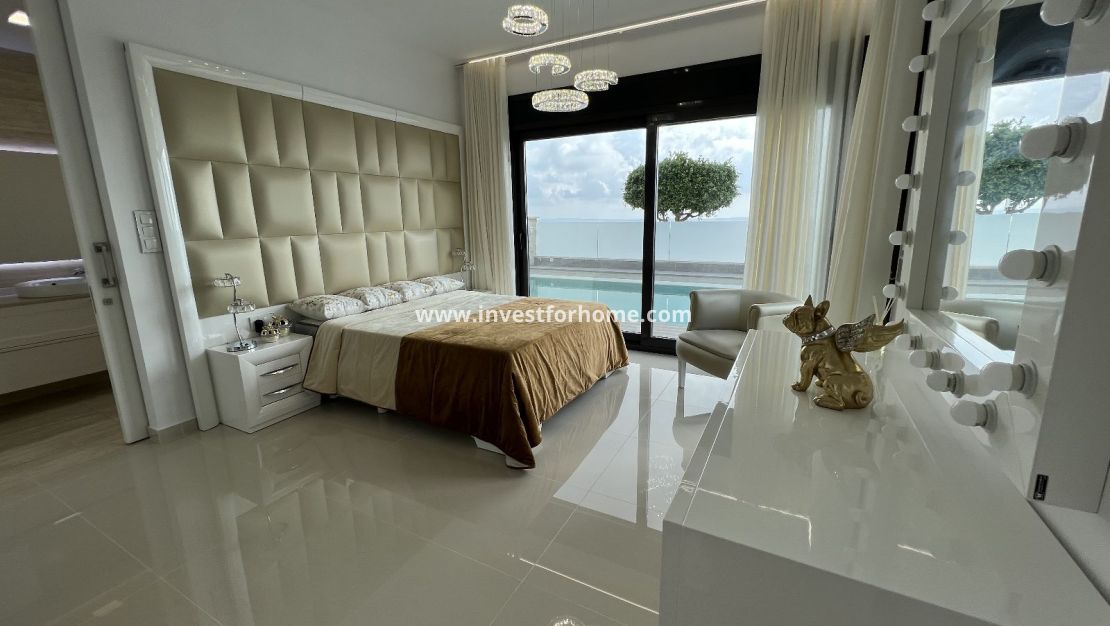 Försäljning - Villa - San Miguel de Salinas - Inland