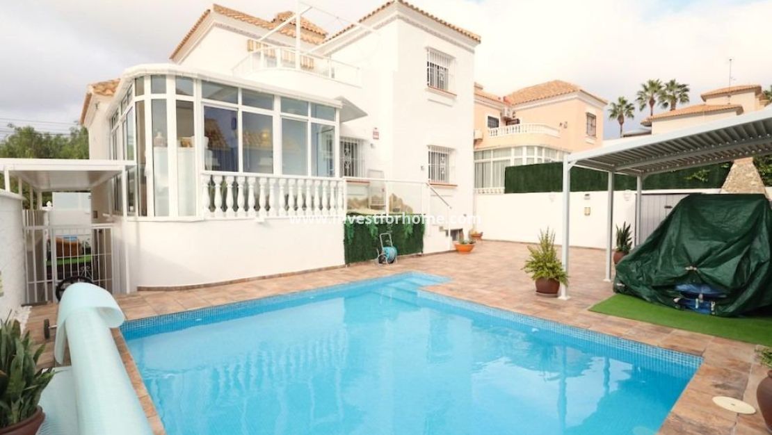 Försäljning - Villa - San Miguel de Salinas - Inland