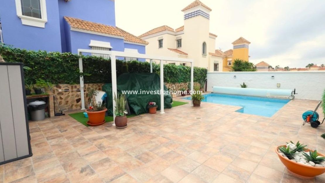 Försäljning - Villa - San Miguel de Salinas - Inland