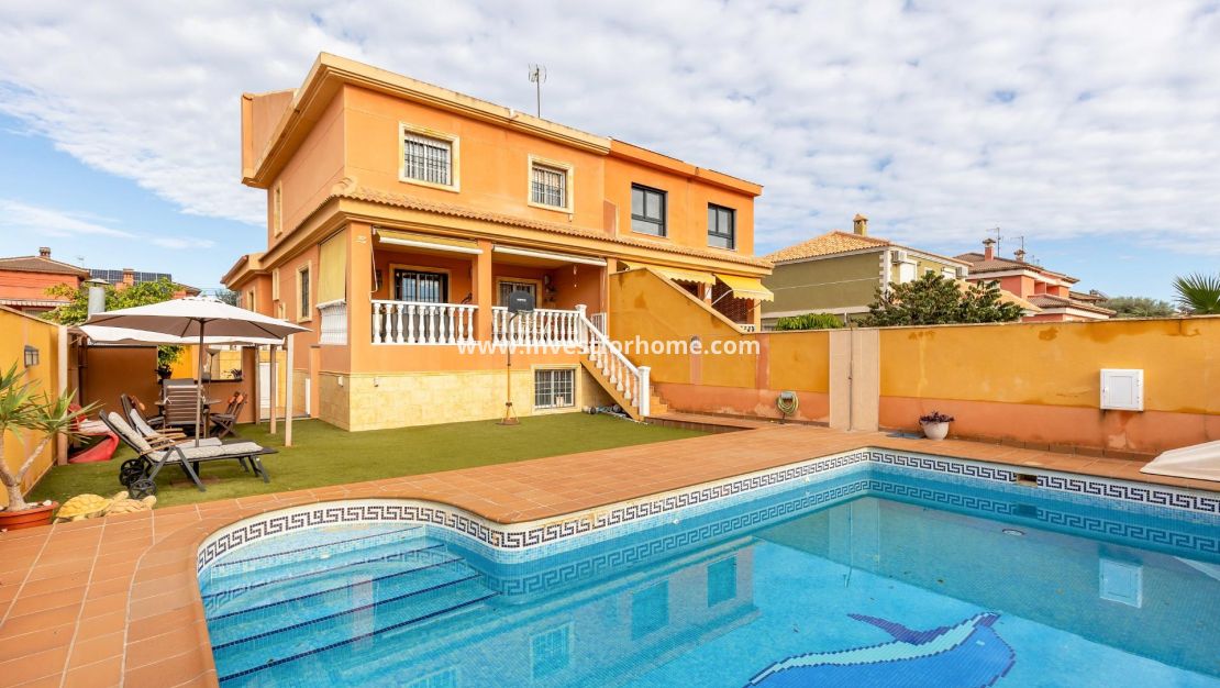 Försäljning - Villa - Torrevieja - aguas nuevas