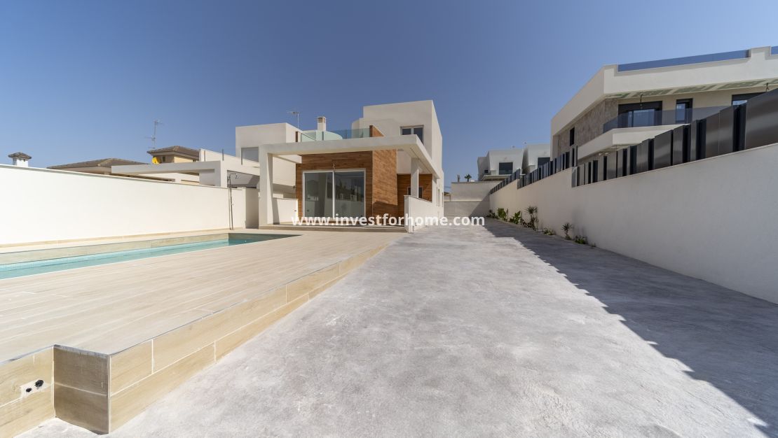 Försäljning - Villa - Torrevieja - aguas nuevas