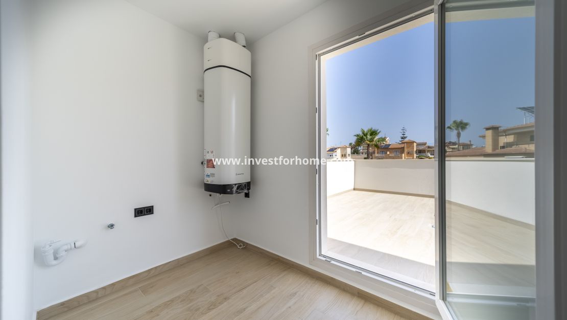 Försäljning - Villa - Torrevieja - aguas nuevas