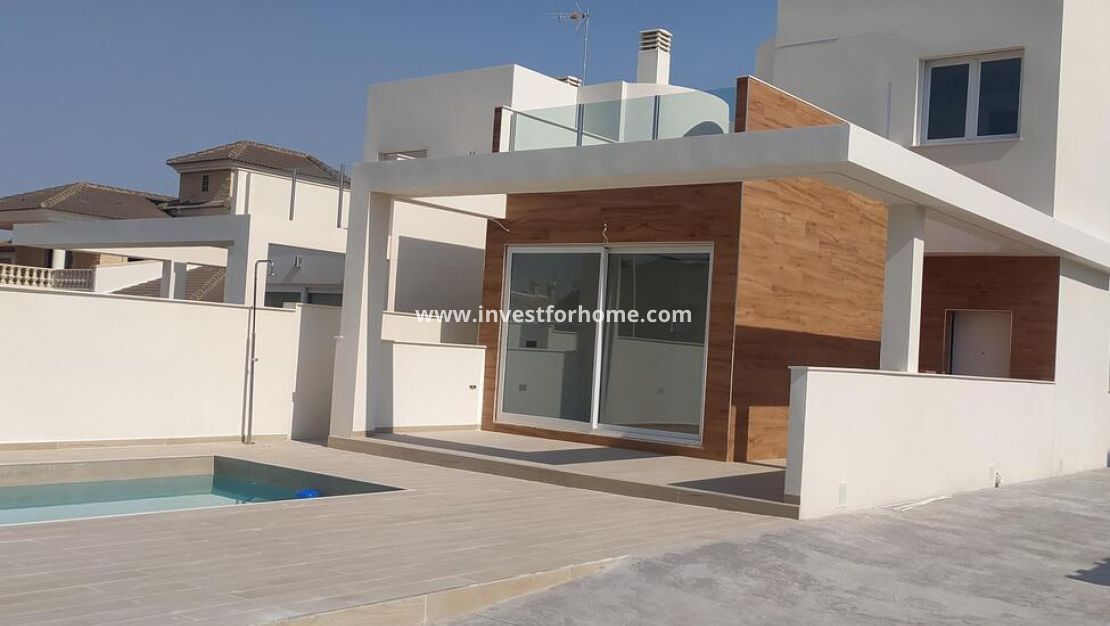 Försäljning - Villa - Torrevieja - aguas nuevas