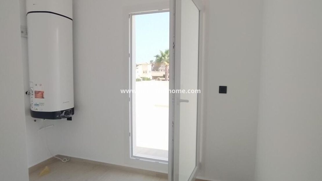 Försäljning - Villa - Torrevieja - aguas nuevas