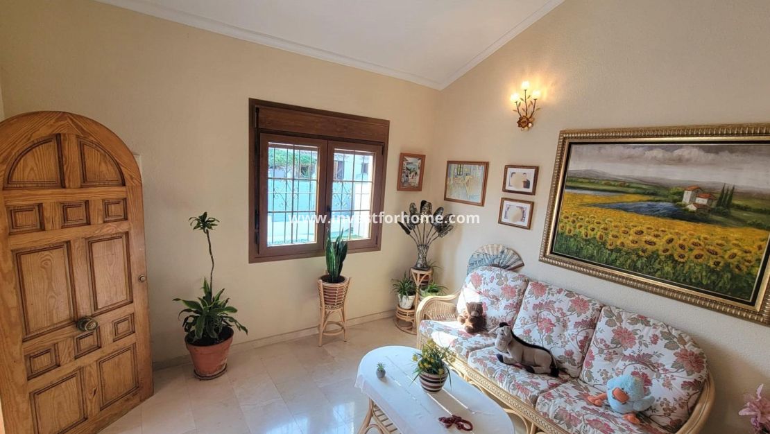 Försäljning - Villa - Torrevieja - aguas nuevas