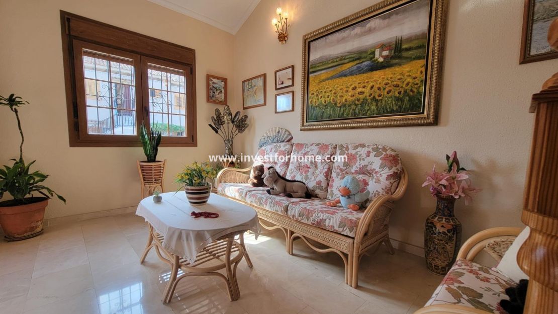 Försäljning - Villa - Torrevieja - aguas nuevas