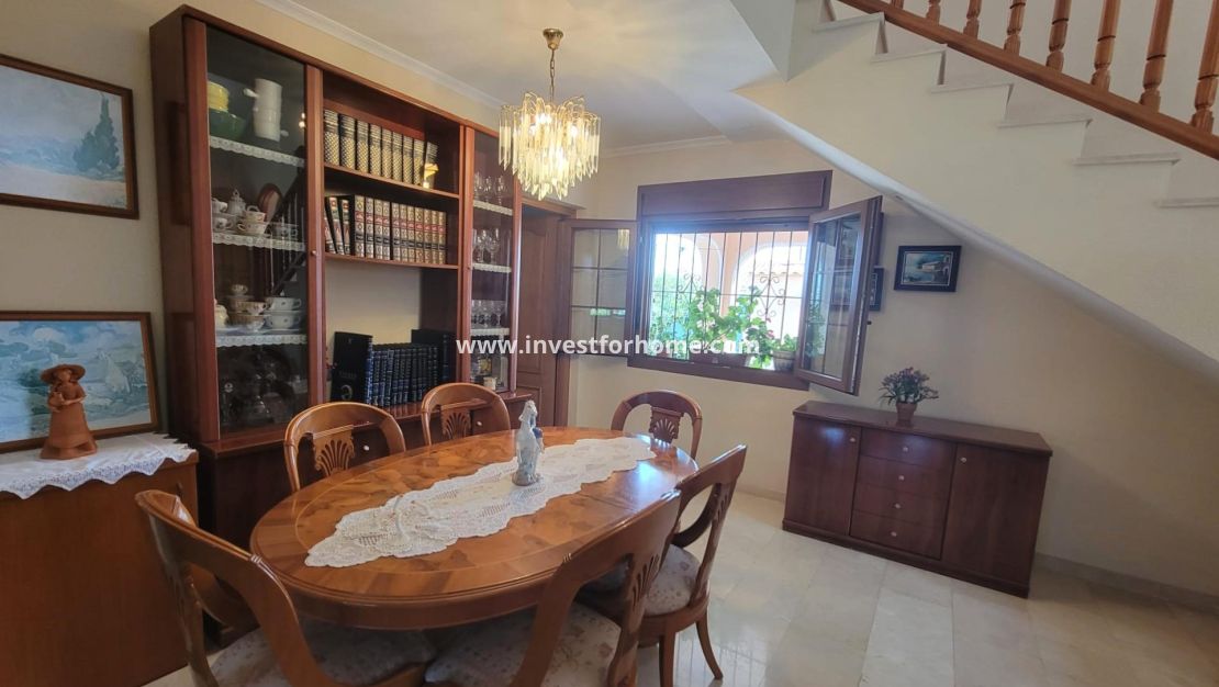 Försäljning - Villa - Torrevieja - aguas nuevas