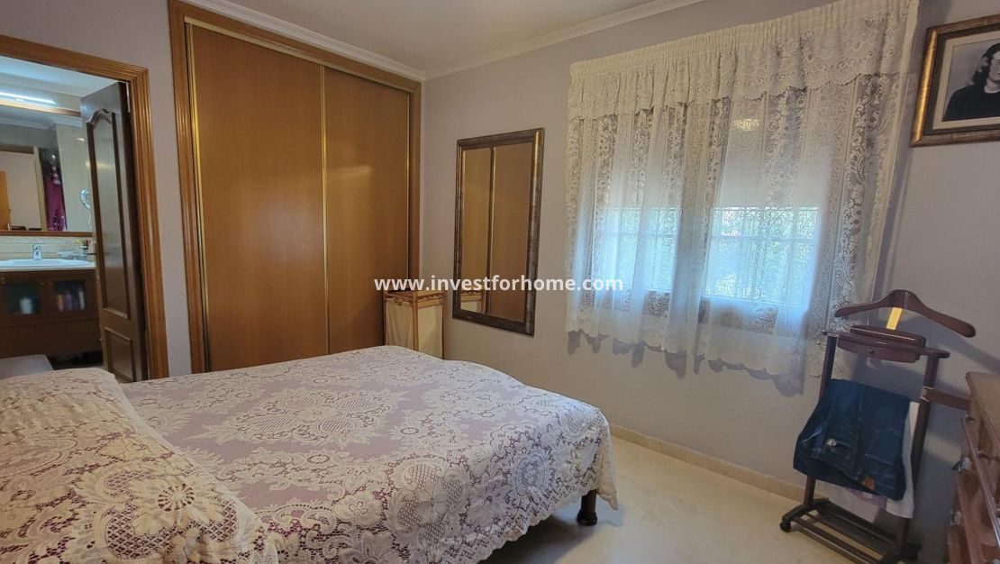 Försäljning - Villa - Torrevieja - aguas nuevas