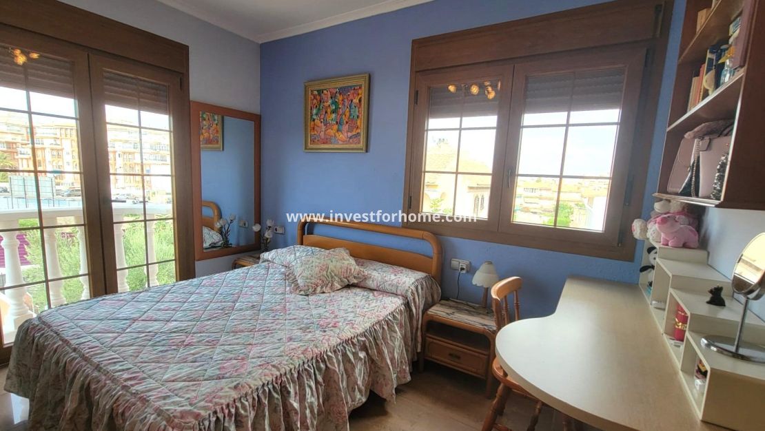 Försäljning - Villa - Torrevieja - aguas nuevas