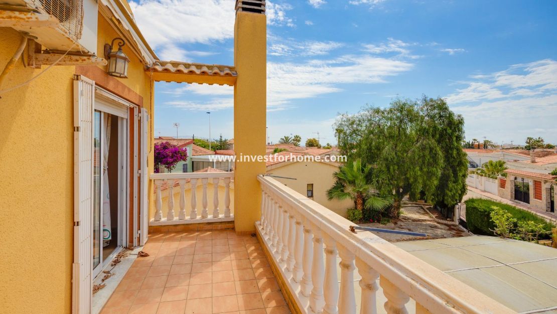 Försäljning - Villa - Torrevieja - aguas nuevas