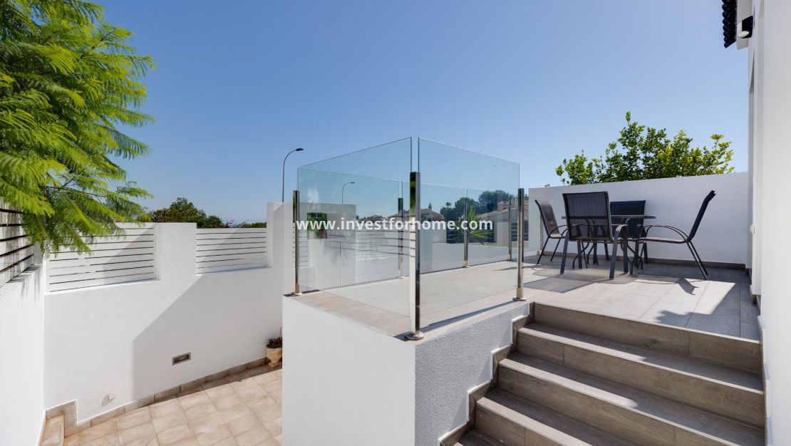 Försäljning - Villa - Torrevieja - aguas nuevas