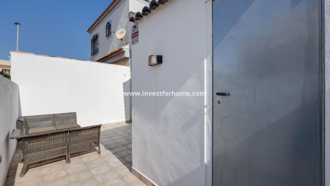Försäljning - Villa - Torrevieja - aguas nuevas