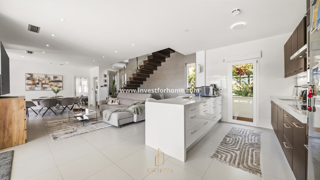 Försäljning - Villa - Torrevieja - aguas nuevas