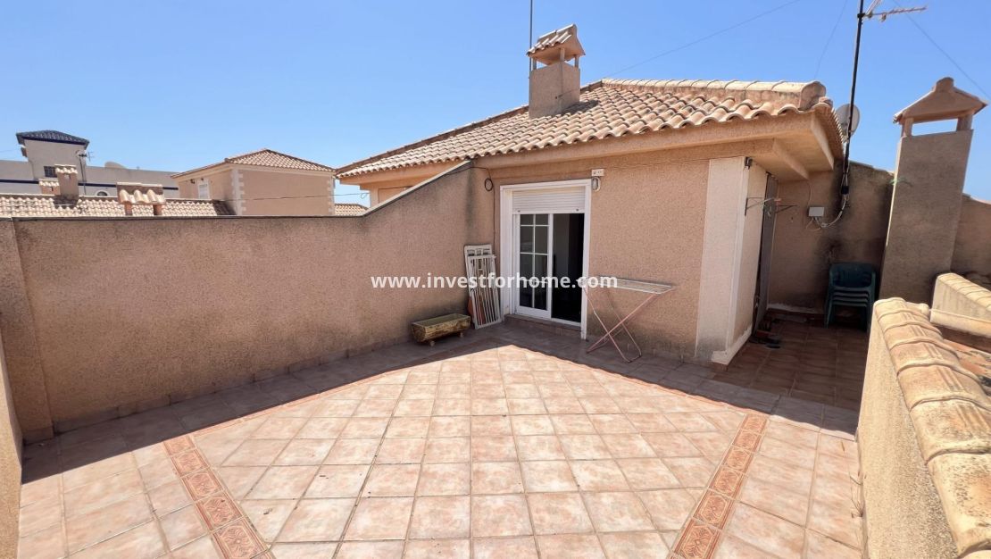 Försäljning - Villa - Torrevieja - aguas nuevas