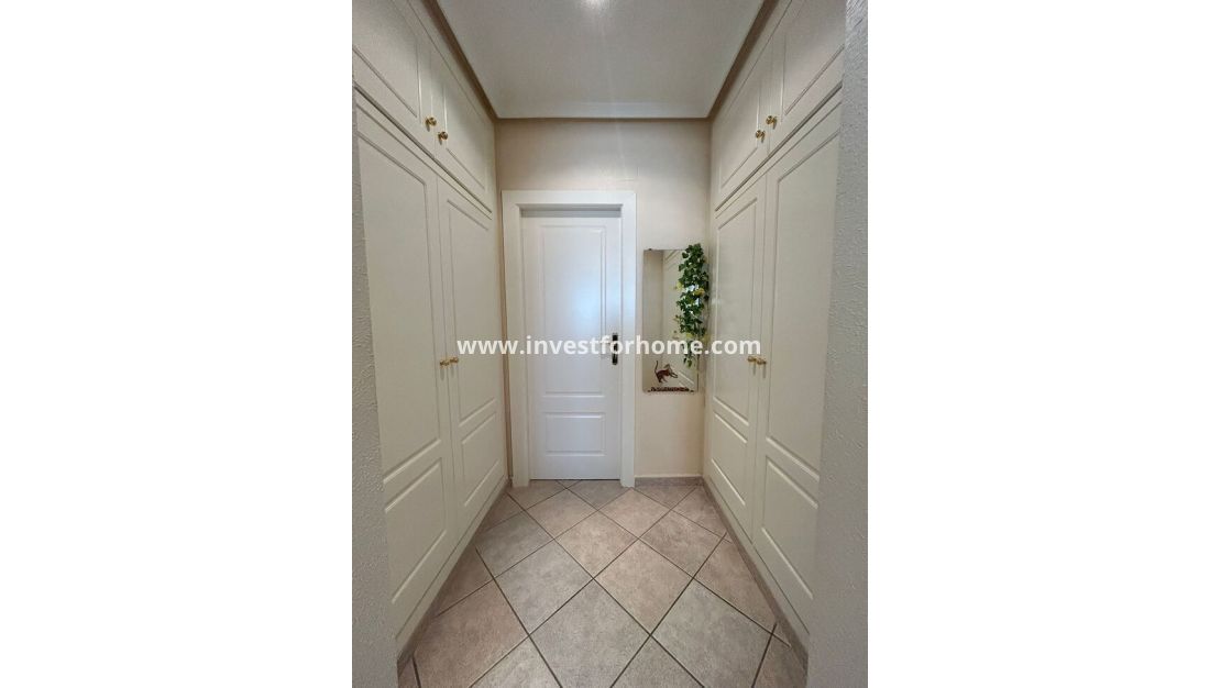 Försäljning - Villa - Torrevieja - aguas nuevas