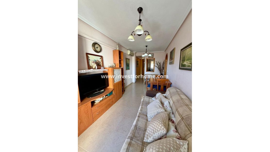 Försäljning - Villa - Torrevieja - Centro
