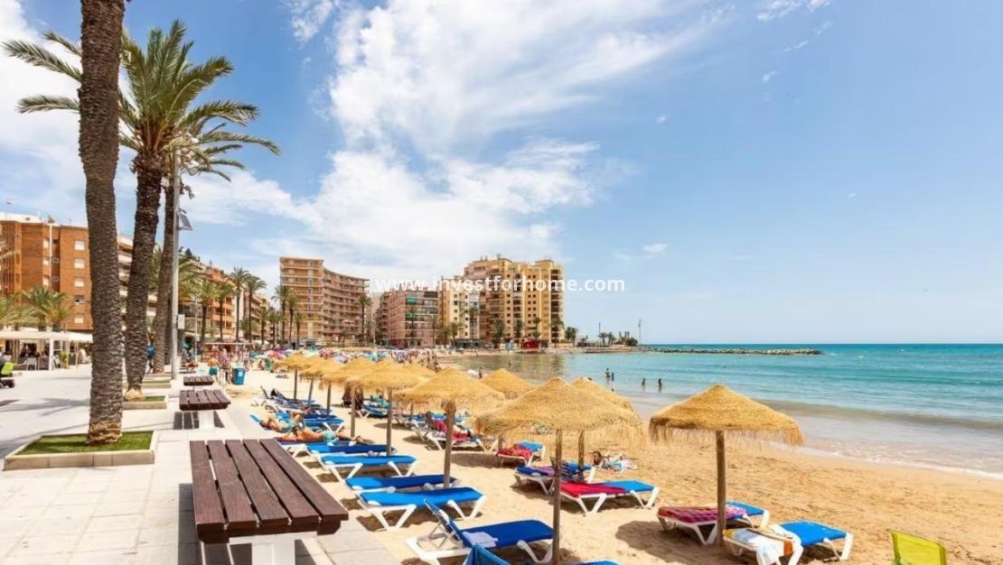 Försäljning - Villa - Torrevieja - Centro