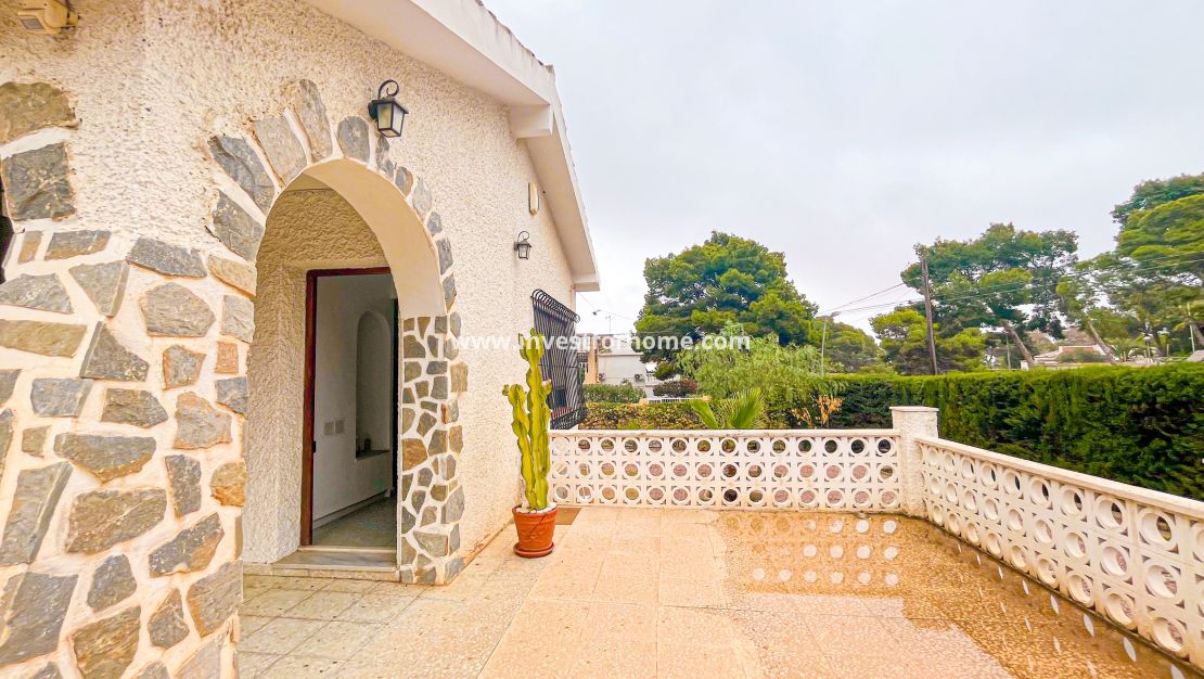 Försäljning - Villa - Torrevieja - Costa Blanca