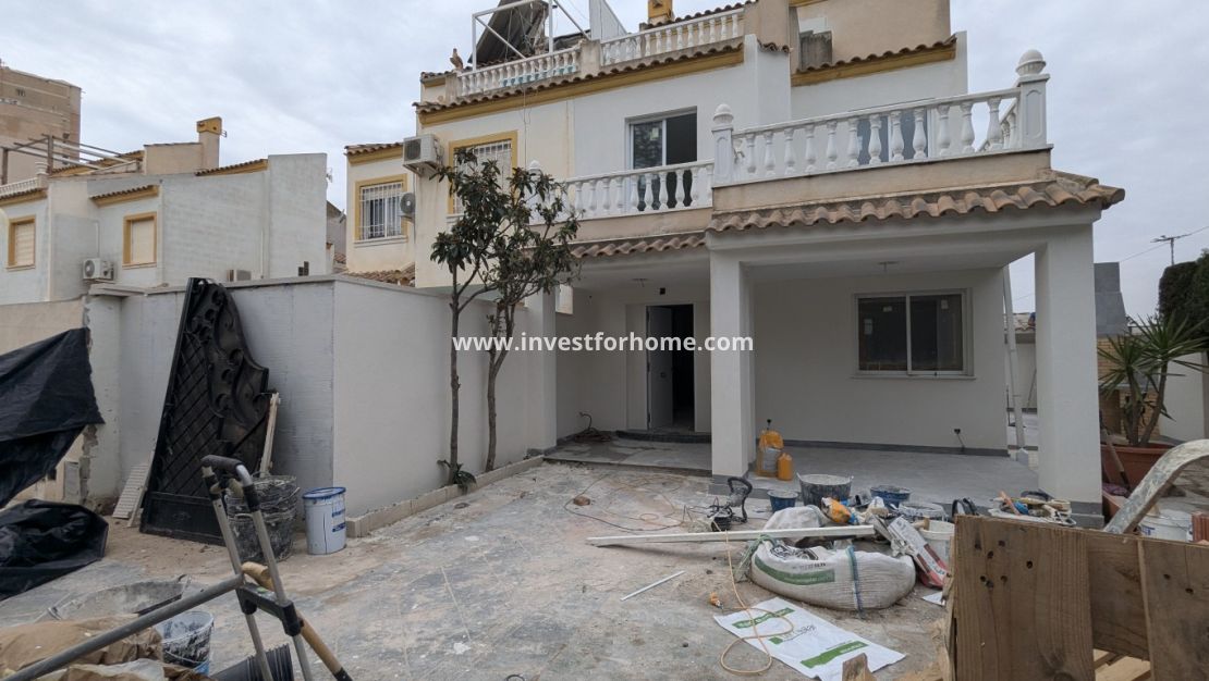 Försäljning - Villa - Torrevieja - Costa Blanca