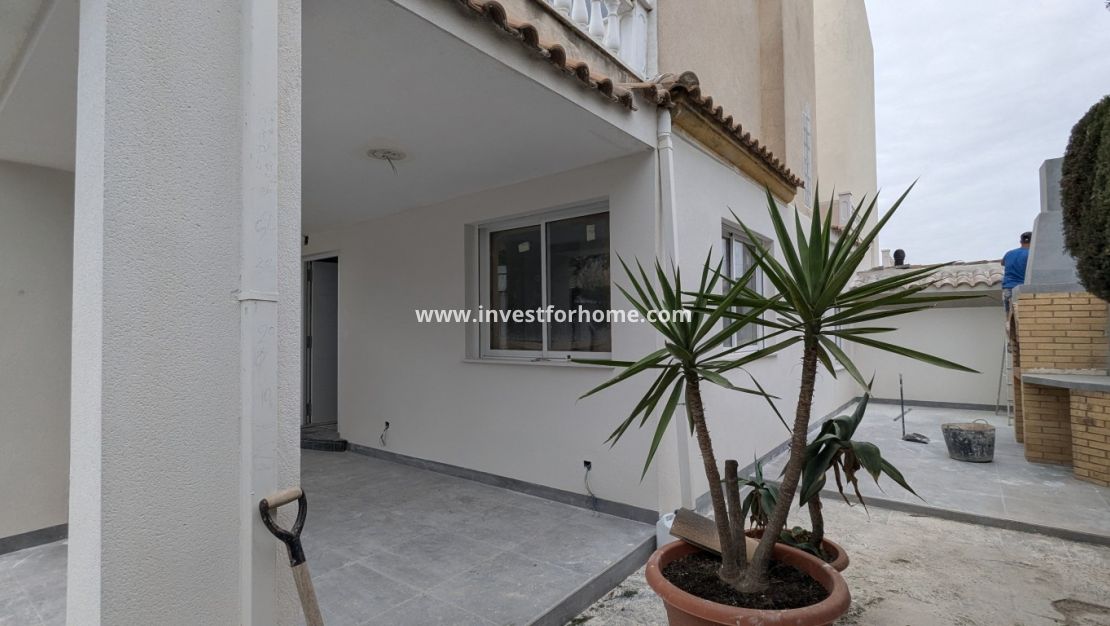 Försäljning - Villa - Torrevieja - Costa Blanca