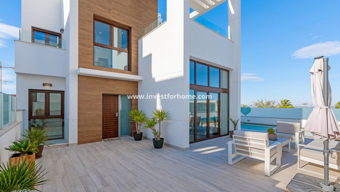 Försäljning - Villa - Torrevieja - Costa Blanca