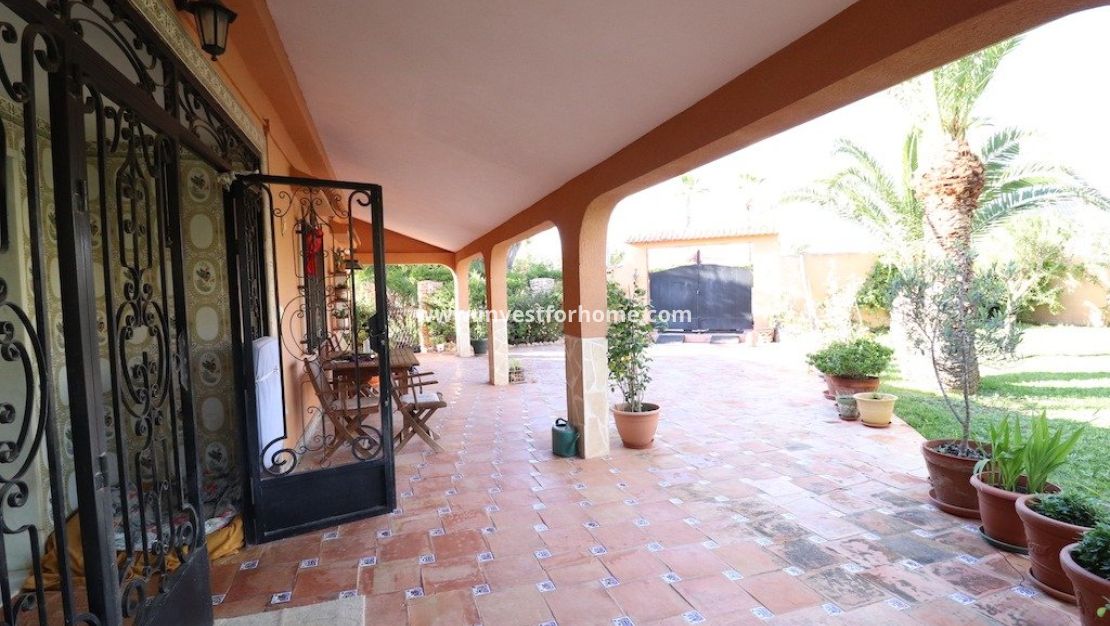 Försäljning - Villa - Torrevieja - Costa Blanca