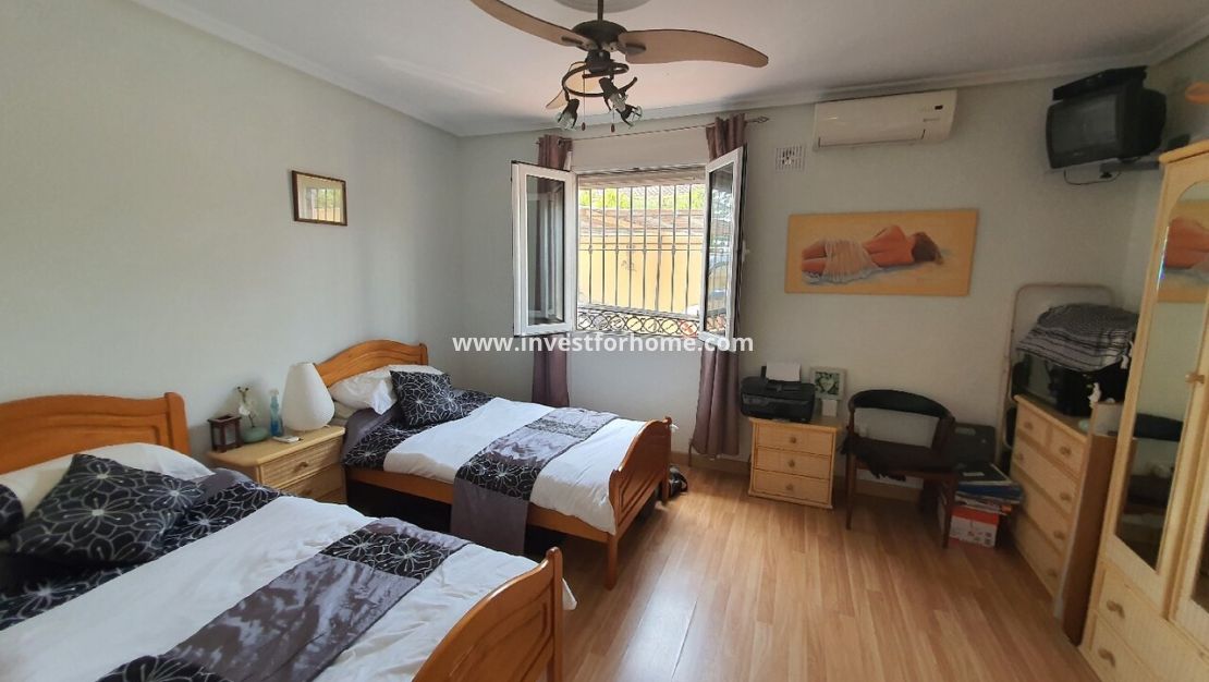 Försäljning - Villa - Torrevieja - Costa Blanca