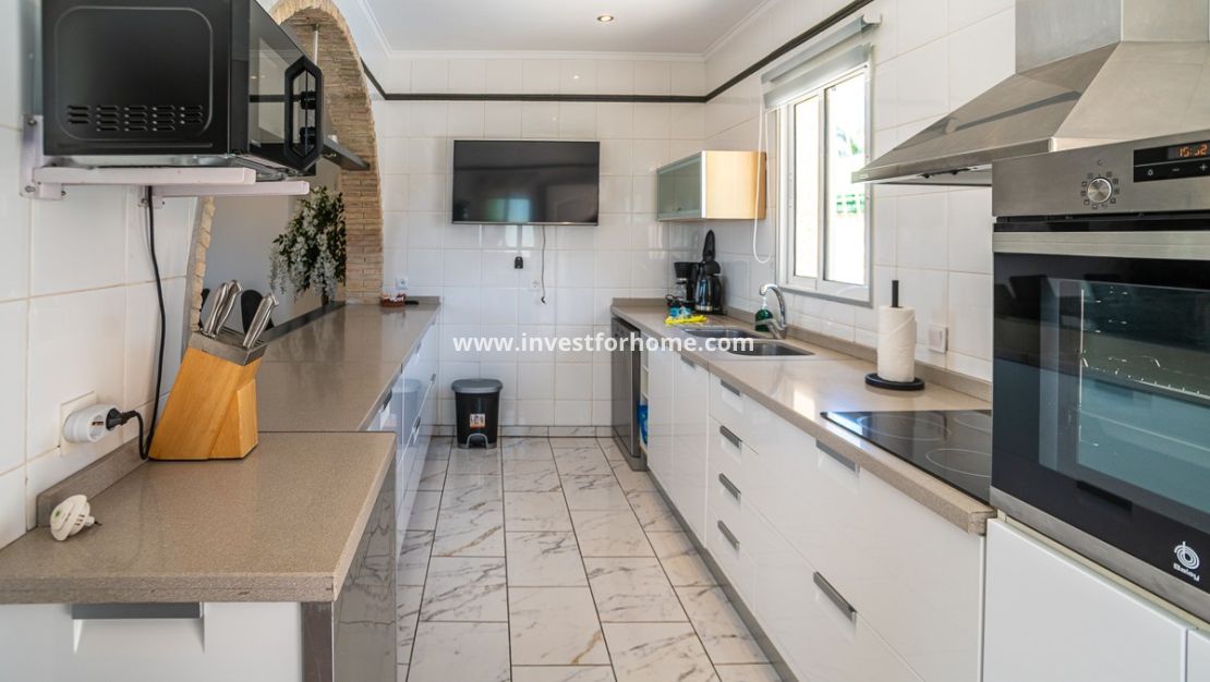 Försäljning - Villa - Torrevieja - Costa Blanca