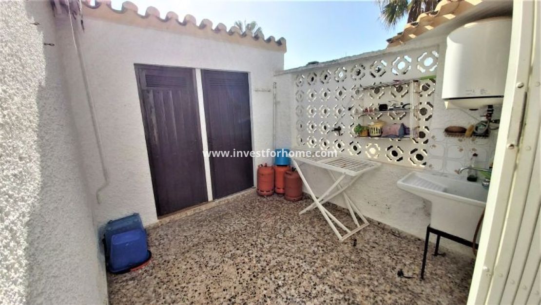 Försäljning - Villa - Torrevieja - Costa Blanca
