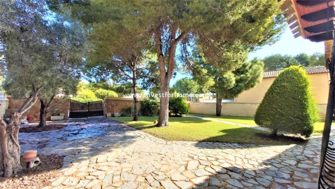 Försäljning - Villa - Torrevieja - Costa Blanca