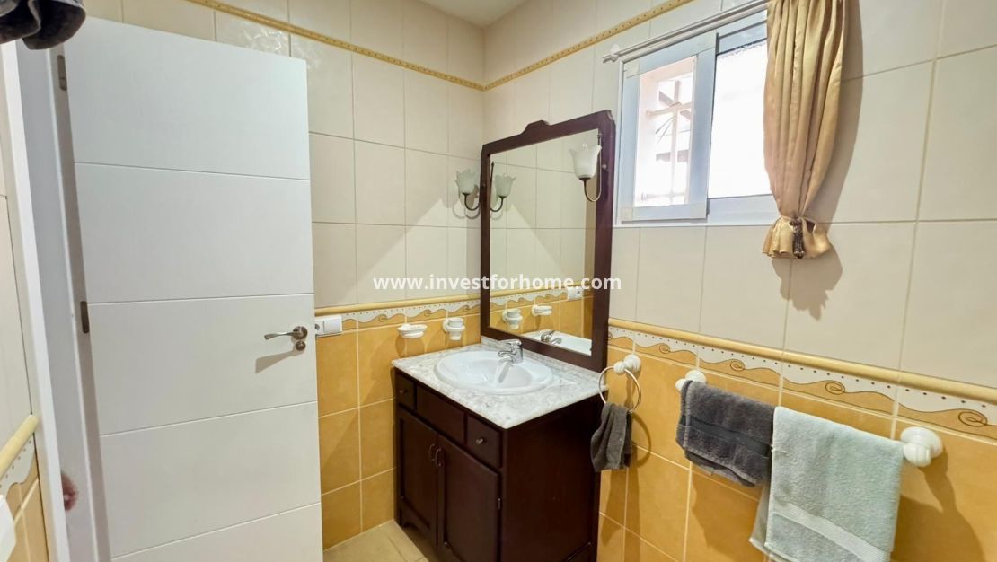 Försäljning - Villa - Torrevieja - Costa Blanca