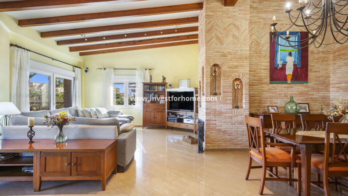 Försäljning - Villa - Torrevieja - Costa Blanca