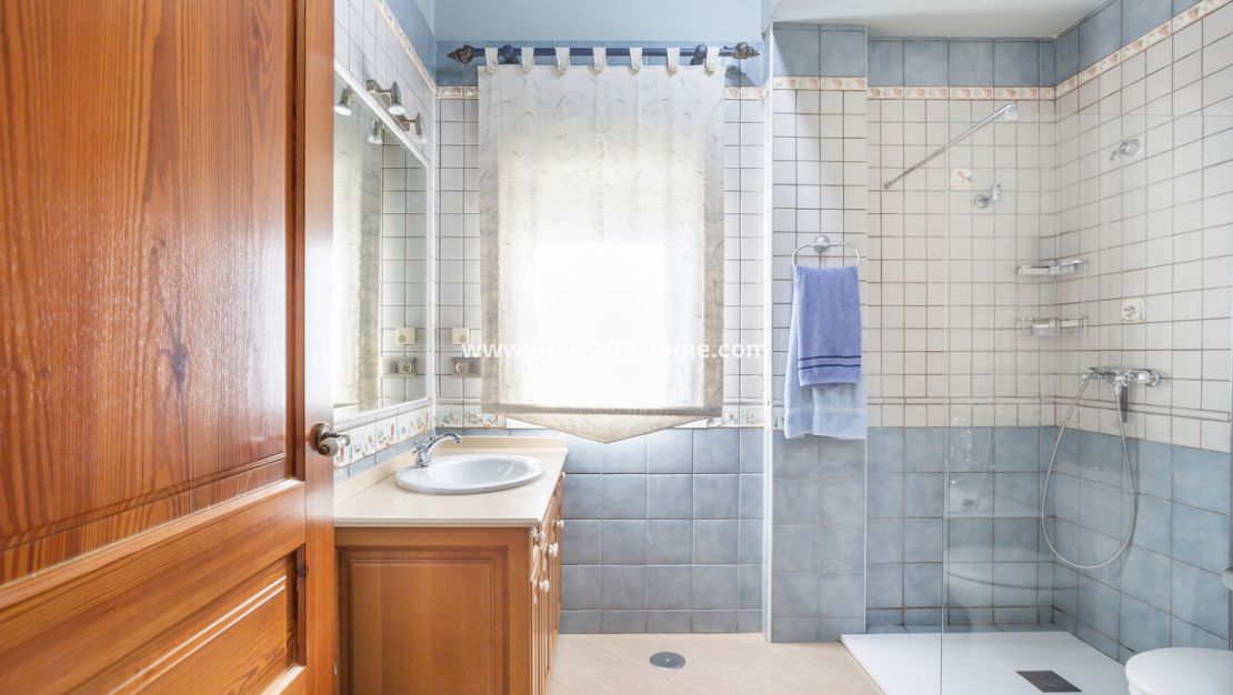 Försäljning - Villa - Torrevieja - Costa Blanca