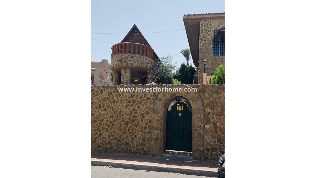 Försäljning - Villa - Torrevieja - Costa Blanca