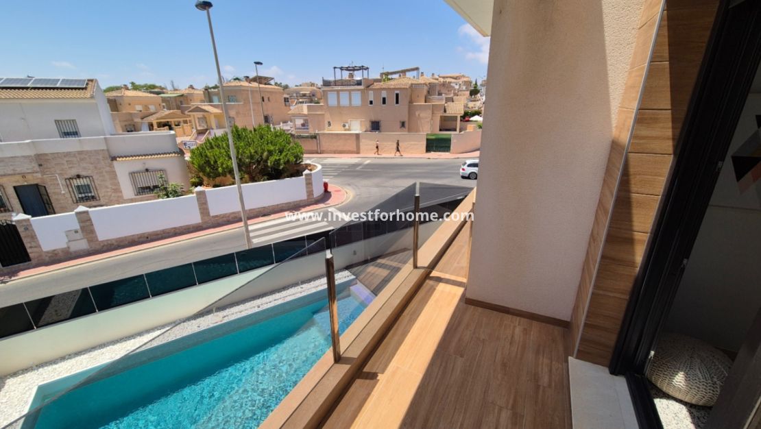 Försäljning - Villa - Torrevieja - Costa Blanca