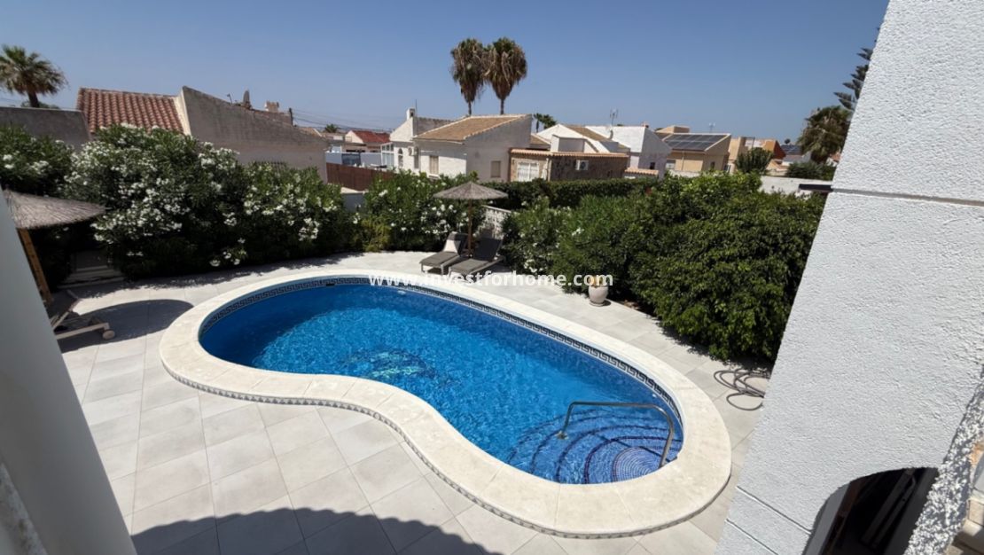 Försäljning - Villa - Torrevieja - Costa Blanca