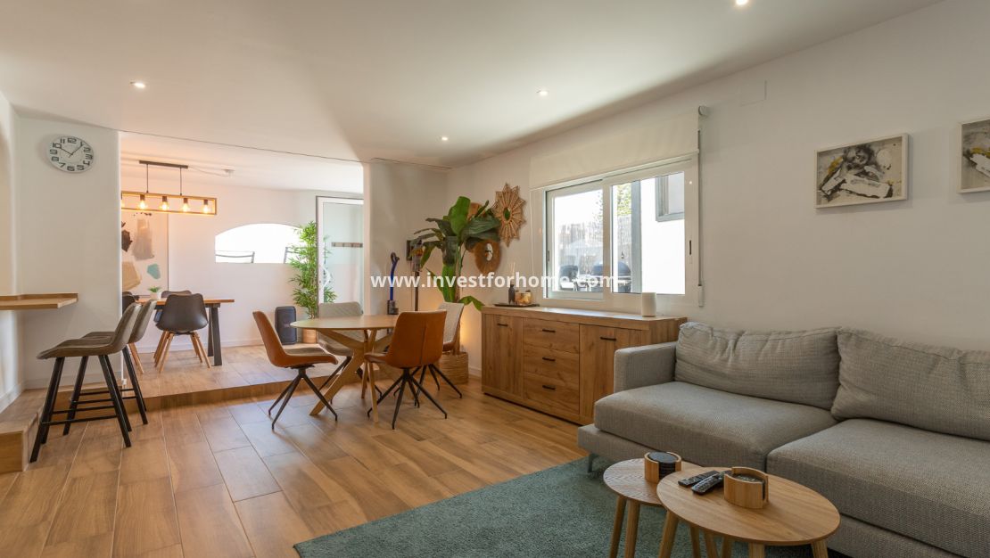 Försäljning - Villa - Torrevieja - Costa Blanca