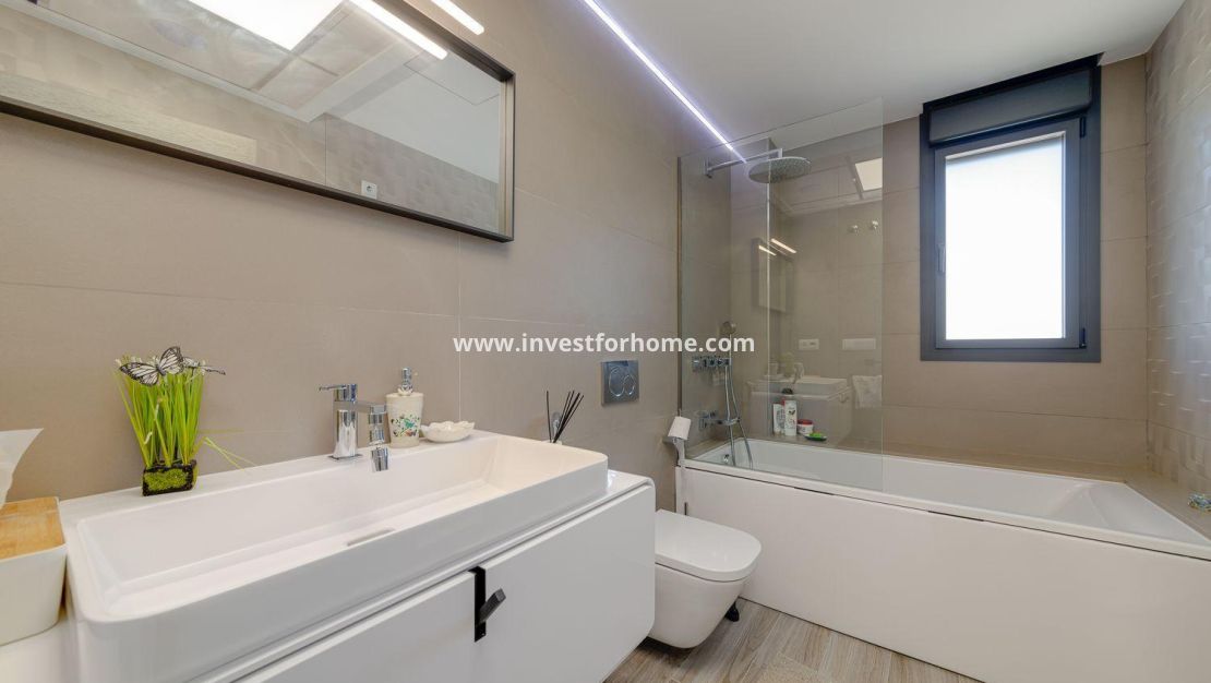 Försäljning - Villa - Torrevieja - Costa Blanca