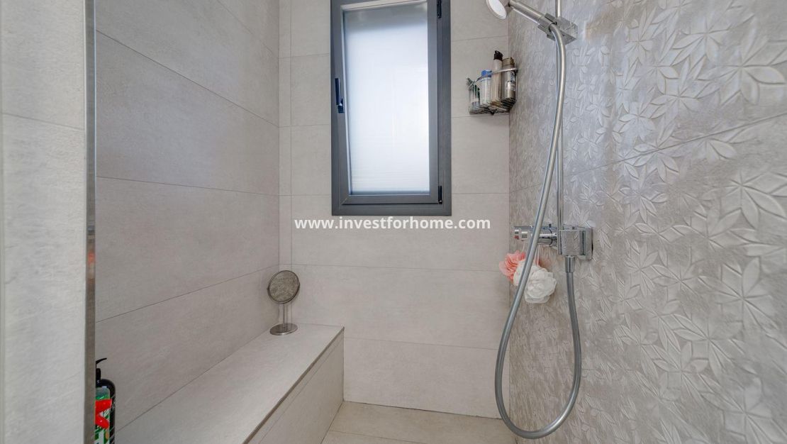 Försäljning - Villa - Torrevieja - Costa Blanca